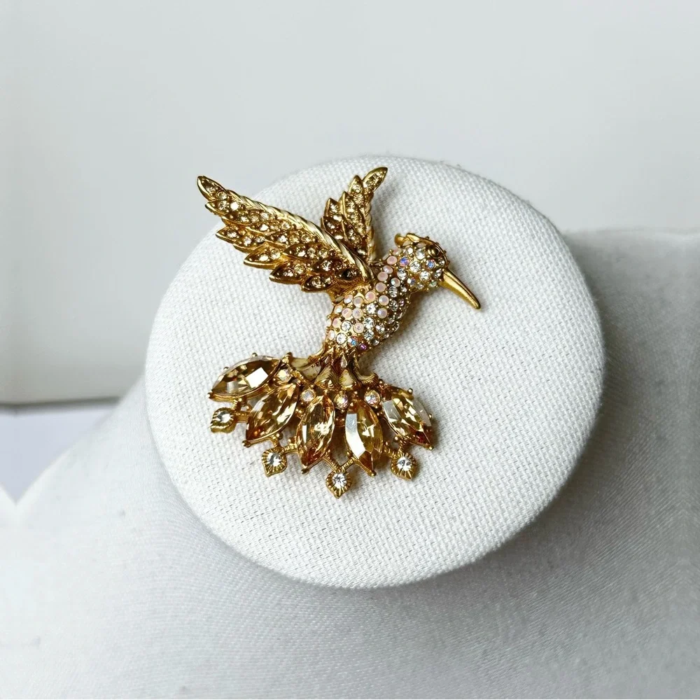 Jay Strongwater Crystal Brooch Pin - Picture 3 of 5